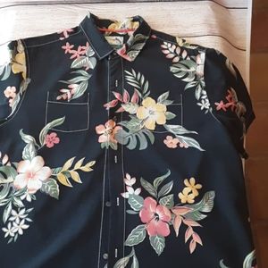Men's Tommy Bahama black shirt size XL